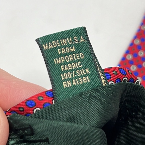 LAUREN RALPH LAUREN SILK TIE RED WHITE BLUE AND GREEN MADE IN USA - Picture 5 of 9